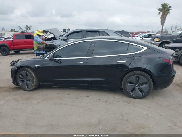 Tesla Model 3 Long Range Dual Motor All-wheel Drive 2020 5YJ3E1EB2LF599990 Image 13