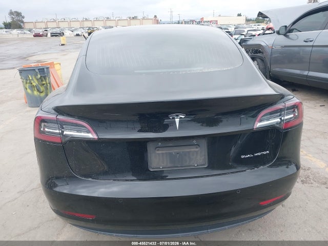 Tesla Model 3 Long Range Dual Motor All-wheel Drive 2020 5YJ3E1EB2LF599990 Image 15
