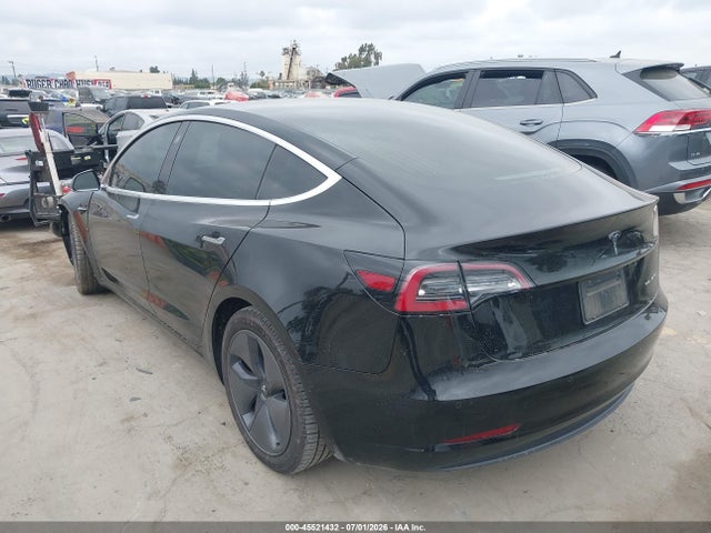 Tesla Model 3 Long Range Dual Motor All-wheel Drive 2020 5YJ3E1EB2LF599990 Image 3