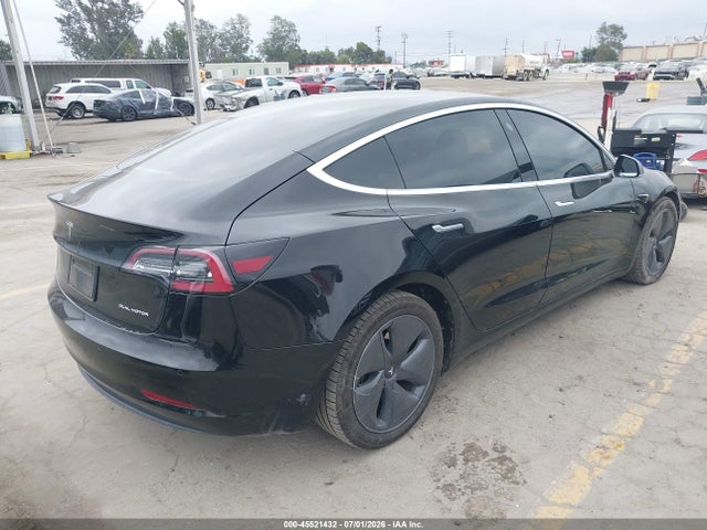 Tesla Model 3 Long Range Dual Motor All-wheel Drive 2020 5YJ3E1EB2LF599990 Image 4
