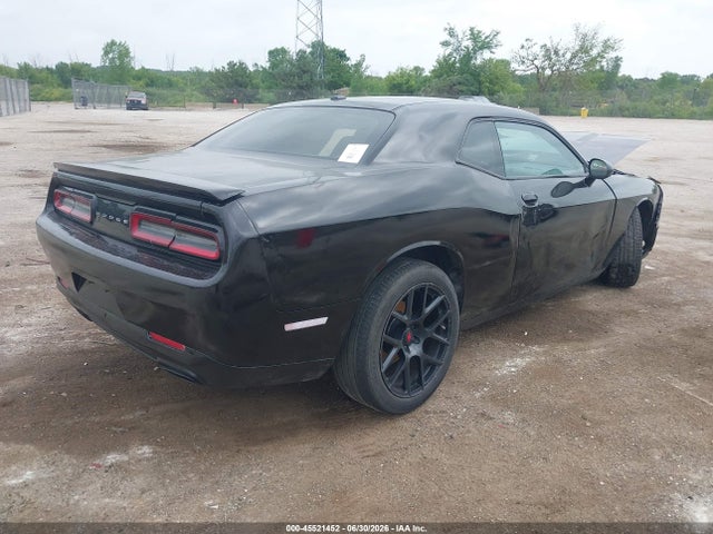 45521452 :رقم المزاد ، 2C3CDZAG0FH928062 vin ، 2015 Dodge Challenger Sxt مزاد بيع