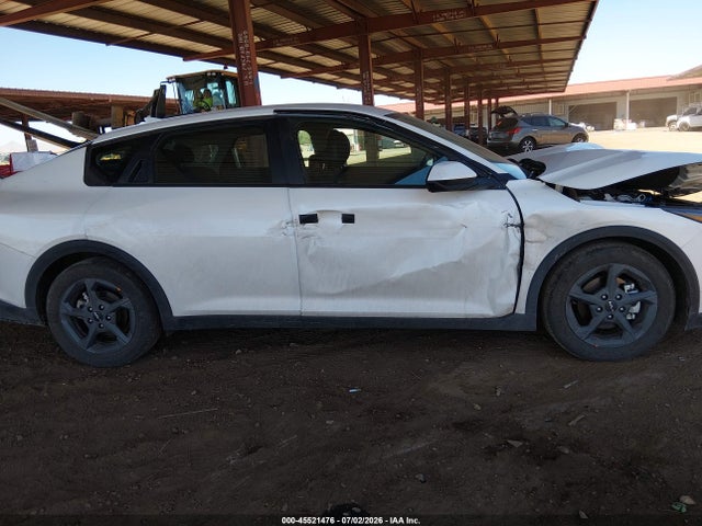 Продажа на аукционе авто 2026 Kia K4 Lxs, vin: 3KPFT4DE8TE268336, номер лота: 45521476