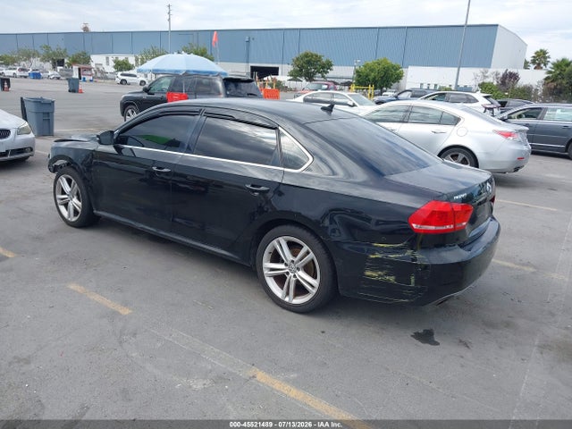Volkswagen Passat 2.5l Se 2014 1VWBP7A35EC013013 Image 3