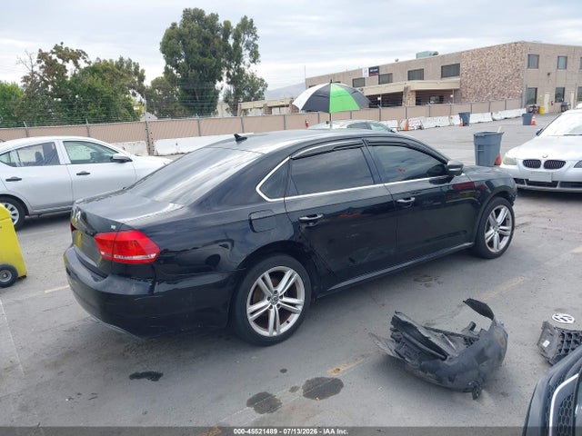 Volkswagen Passat 2.5l Se 2014 1VWBP7A35EC013013 Image 4