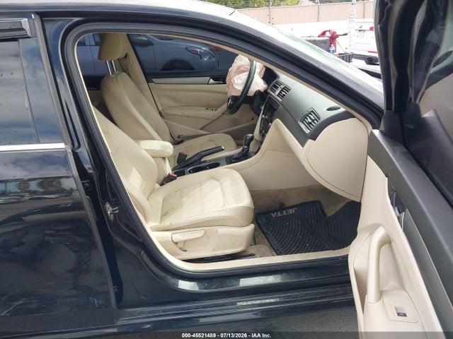Volkswagen Passat 2.5l Se 2014 1VWBP7A35EC013013 Image 5