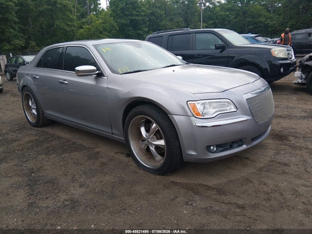 45521495 :رقم المزاد ، 2C3CA6CT1BH523713 vin ، 2011 Chrysler 300c مزاد بيع