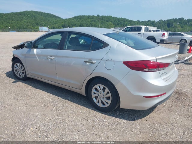 2017 Hyundai Elantra Se მანქანა იყიდება აუქციონზე, vin: 5NPD74LF3HH126730, აუქციონის ნომერი: 45521521