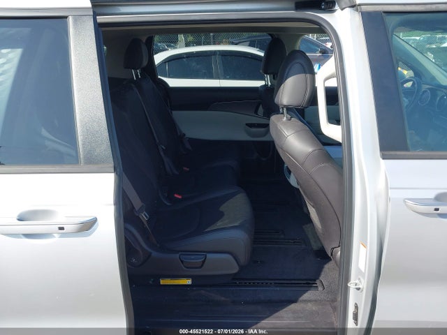 2023 Kia Carnival Mpv Lx Seat Package მანქანა იყიდება აუქციონზე, vin: KNDNB4H3XP6250262, აუქციონის ნომერი: 45521522