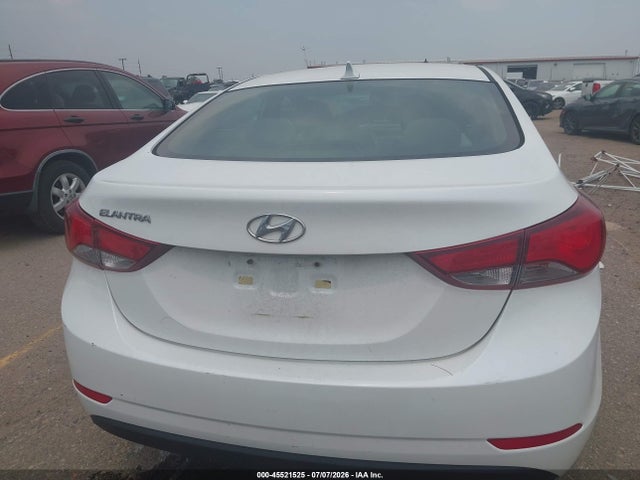 Продажа на аукционе авто 2015 Hyundai Elantra Se, vin: 5NPDH4AE4FH600916, номер лота: 45521525