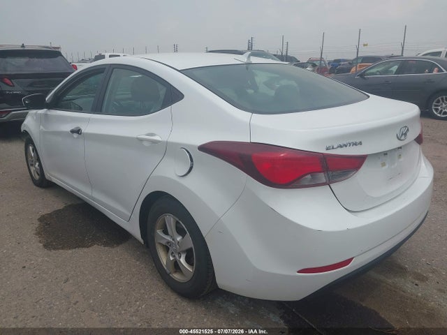 Продажа на аукционе авто 2015 Hyundai Elantra Se, vin: 5NPDH4AE4FH600916, номер лота: 45521525