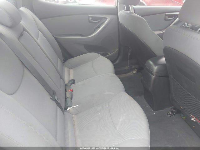 Продажа на аукционе авто 2015 Hyundai Elantra Se, vin: 5NPDH4AE4FH600916, номер лота: 45521525