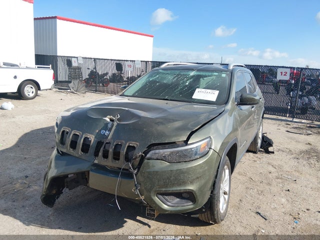 2019 Jeep Cherokee Latitude Fwd მანქანა იყიდება აუქციონზე, vin: 1C4PJLCB2KD242133, აუქციონის ნომერი: 45521526