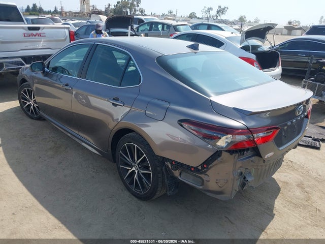 Toyota CAMRY SE 2022 4T1G11AK8NU677004 Image 3