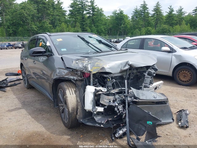 Toyota Bz4x Limited 2023 JTMABABA2PA003870 Image 6