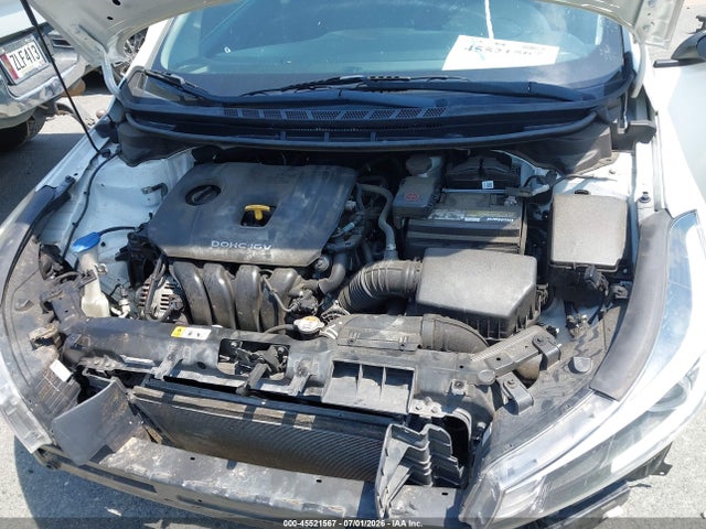 KIA FORTE LX 2018 3KPFK4A72JE218957 Image 10