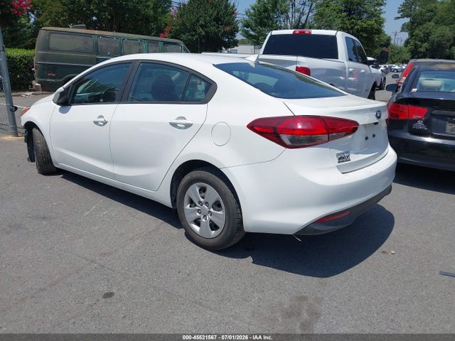 KIA FORTE LX 2018 3KPFK4A72JE218957 Image 3