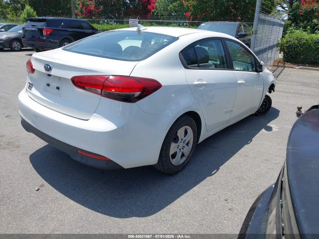 KIA FORTE LX 2018 3KPFK4A72JE218957 Image 4