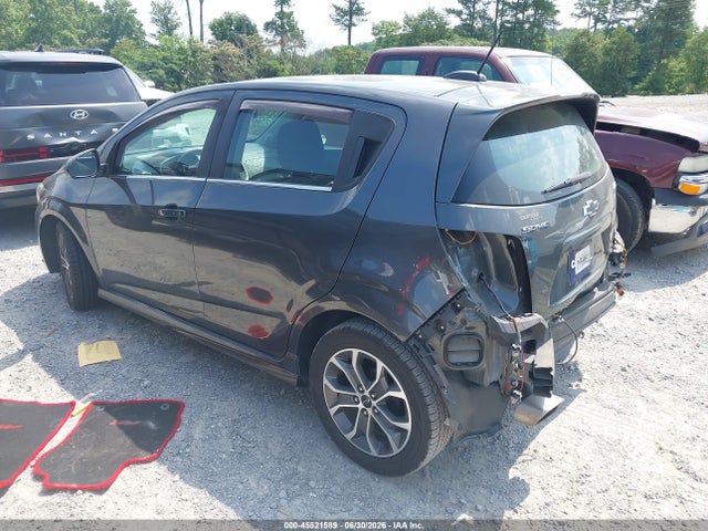 45521589 :رقم المزاد ، 1G1JD6SB5L4121994 vin ، 2020 Chevrolet Sonic Fwd  Lt 5-door مزاد بيع