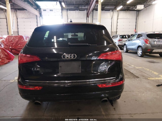 Audi Q5 2.0t Premium 2016 WA1C2AFP3GA019366 Image 17
