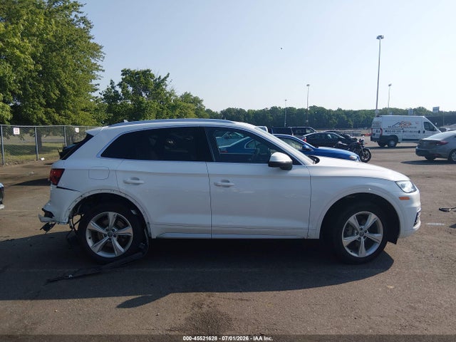 2020 Audi Q5 Premium Plus 45 Tfsi Quattro S Tronic მანქანა იყიდება აუქციონზე, vin: WA1BNAFY3L2019819, აუქციონის ნომერი: 45521628