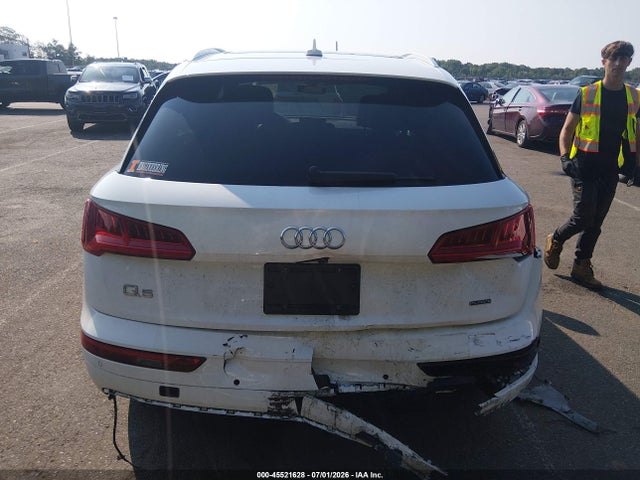 2020 Audi Q5 Premium Plus 45 Tfsi Quattro S Tronic მანქანა იყიდება აუქციონზე, vin: WA1BNAFY3L2019819, აუქციონის ნომერი: 45521628