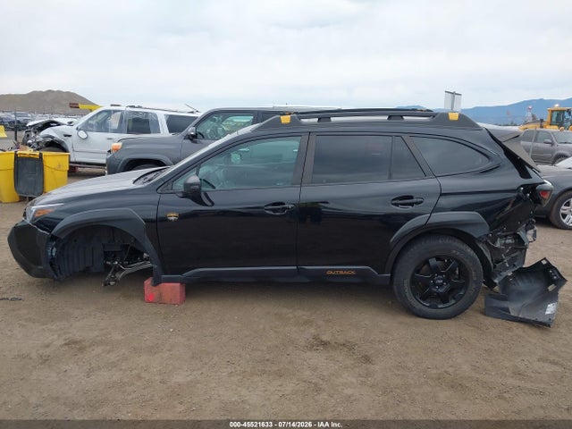 45521633 :رقم المزاد ، 4S4BTGUD4N3215405 vin ، 2022 Subaru Outback Wilderness مزاد بيع
