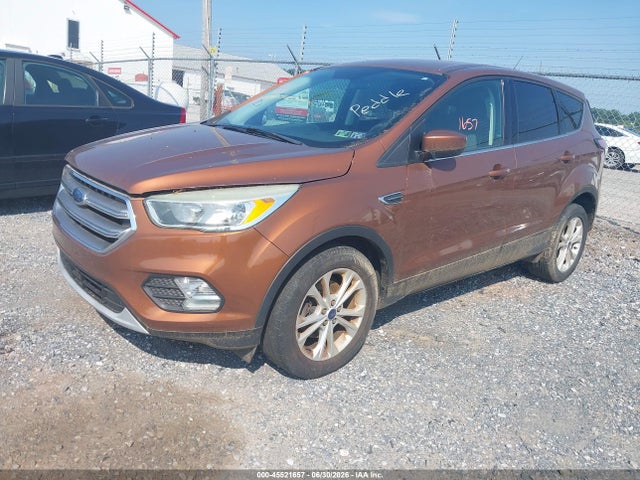 45521657 :رقم المزاد ، 1FMCU0GD9HUD67439 vin ، 2017 Ford Escape Se مزاد بيع