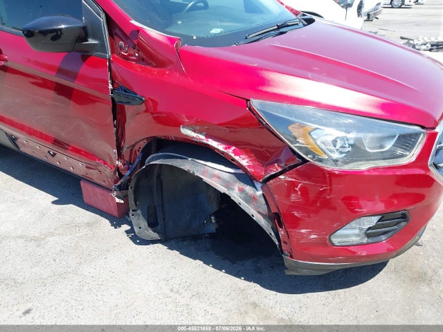 45521658 :رقم المزاد ، 1FMCU0GD5KUA35778 vin ، 2019 Ford Escape Se مزاد بيع