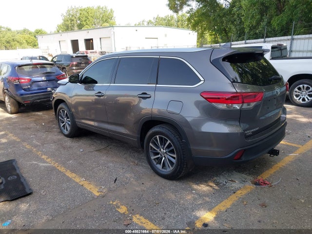 5TDJZRFH3HS473878 Toyota Highlander Xle