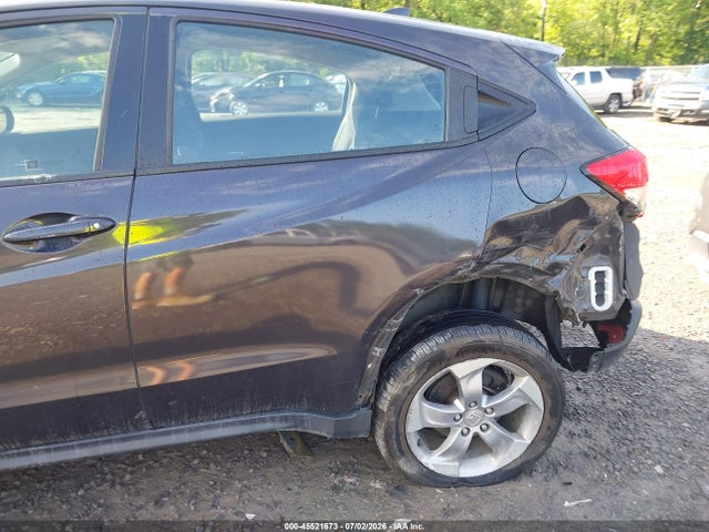 45521673 :رقم المزاد ، 3CZRU6H36JG713005 vin ، 2018 Honda Hr-v Lx مزاد بيع