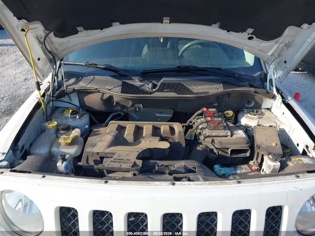 45521681 :رقم المزاد ، 1C4NJPBB2FD361483 vin ، 2015 Jeep Patriot Sport مزاد بيع