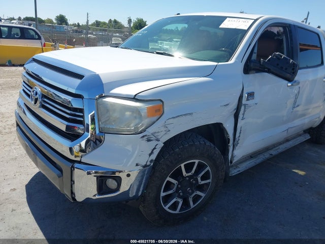 45521705 :رقم المزاد ، 5TFAY5F1XHX649396 vin ، 2017 Toyota Tundra 1794 5.7l V8 مزاد بيع