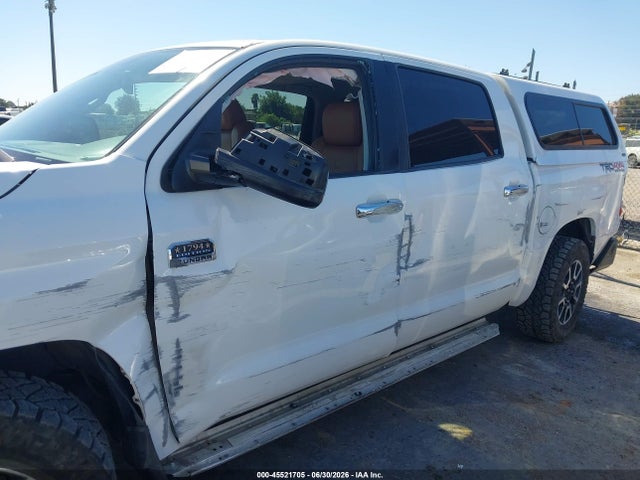 45521705 :رقم المزاد ، 5TFAY5F1XHX649396 vin ، 2017 Toyota Tundra 1794 5.7l V8 مزاد بيع
