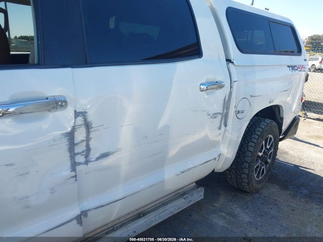 45521705 :رقم المزاد ، 5TFAY5F1XHX649396 vin ، 2017 Toyota Tundra 1794 5.7l V8 مزاد بيع