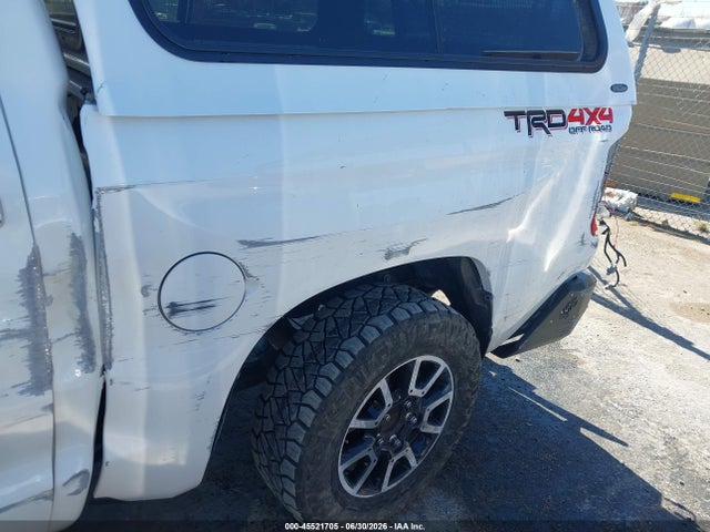 45521705 :رقم المزاد ، 5TFAY5F1XHX649396 vin ، 2017 Toyota Tundra 1794 5.7l V8 مزاد بيع