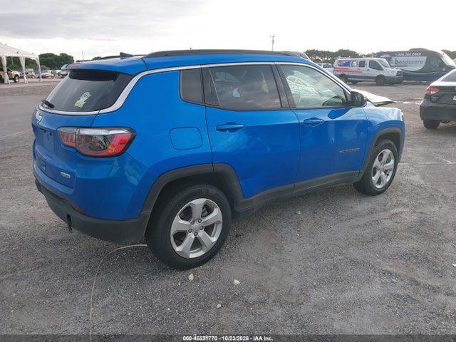 45521770 :رقم المزاد ، 3C4NJCBB5NT177785 vin ، 2022 Jeep Compass Latitude Fwd مزاد بيع