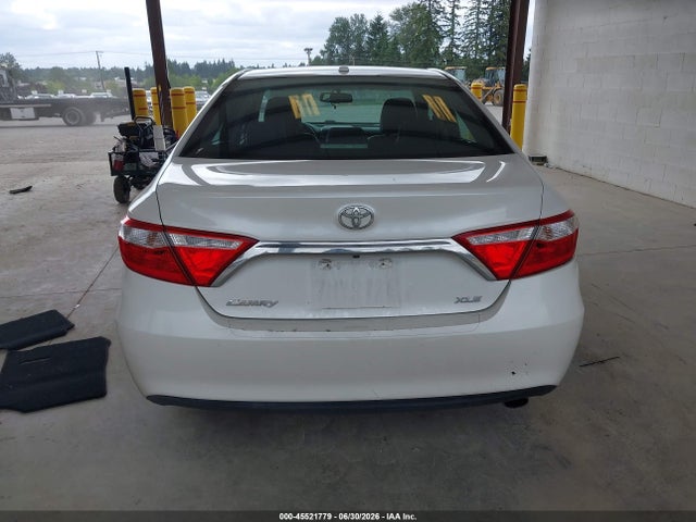 Toyota CAMRY XLE 2016 4T1BF1FK8GU131102 Image 16