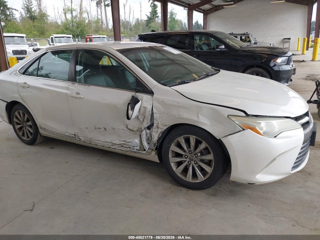 Toyota CAMRY XLE 2016 4T1BF1FK8GU131102 Image 6