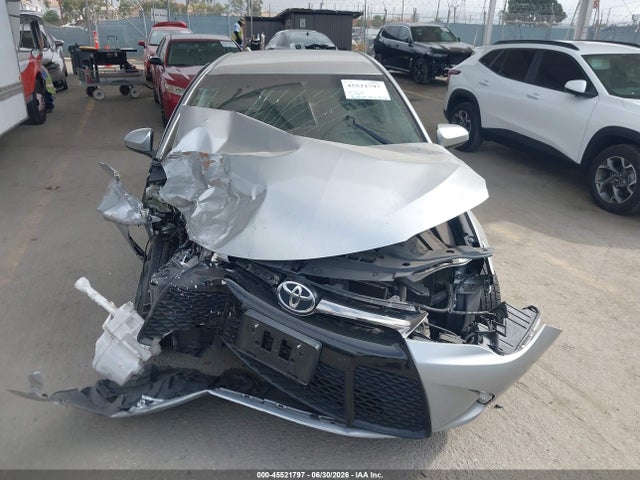 4T1BF1FK1HU713947 Toyota CAMRY SE