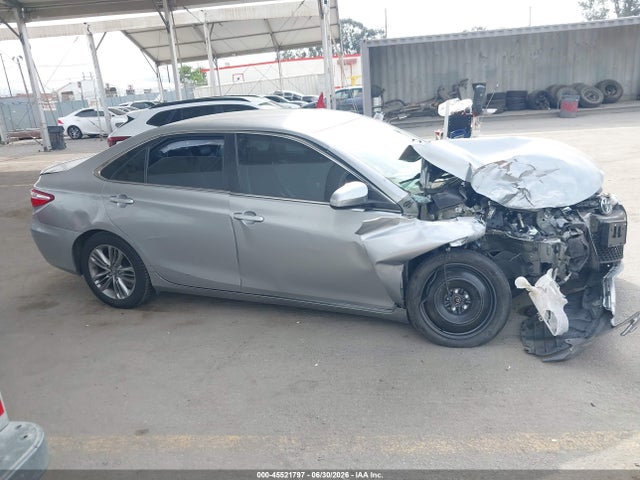 4T1BF1FK1HU713947 Toyota CAMRY SE