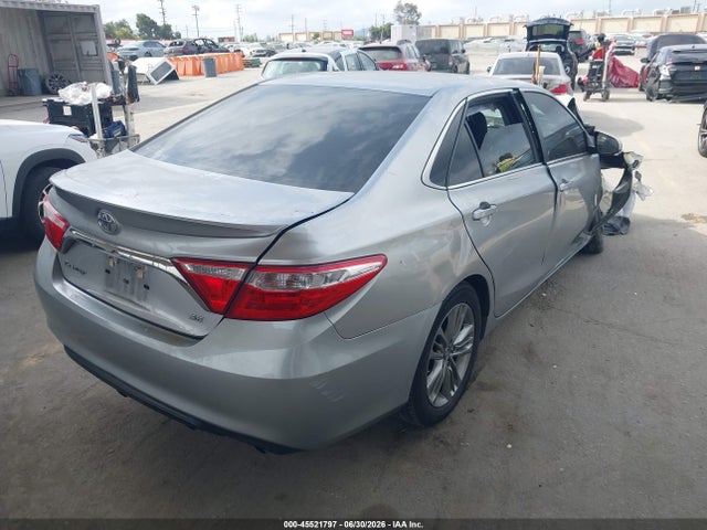 4T1BF1FK1HU713947 Toyota CAMRY SE