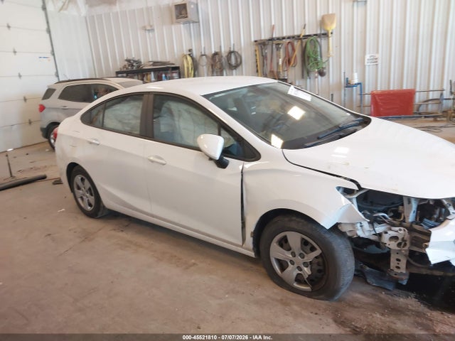 Продажа на аукционе авто 2018 Chevrolet Cruze Ls Auto, vin: 1G1BC5SM1J7105175, номер лота: 45521810