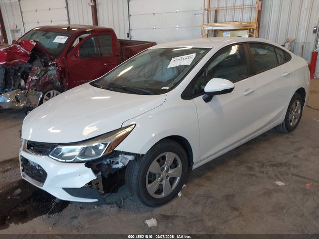 Продажа на аукционе авто 2018 Chevrolet Cruze Ls Auto, vin: 1G1BC5SM1J7105175, номер лота: 45521810