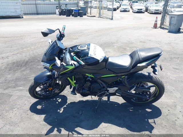 Kawasaki Er650 L 2022 ML5EREL14NDA73608 Image 13