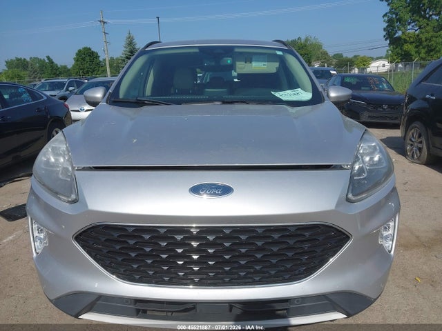 45521887 :رقم المزاد ، 1FMCU9J9XLUA15505 vin ، 2020 Ford Escape Titanium مزاد بيع