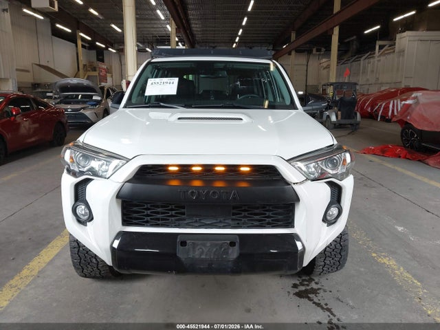 JTEBU5JR0L5831122 Toyota 4runner Venture Special Edition