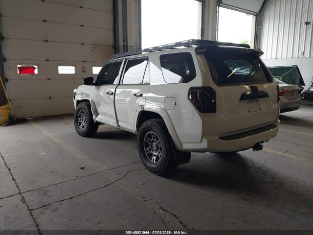JTEBU5JR0L5831122 Toyota 4runner Venture Special Edition