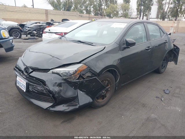 Toyota COROLLA L 2017 5YFBURHE6HP662023 Image 2