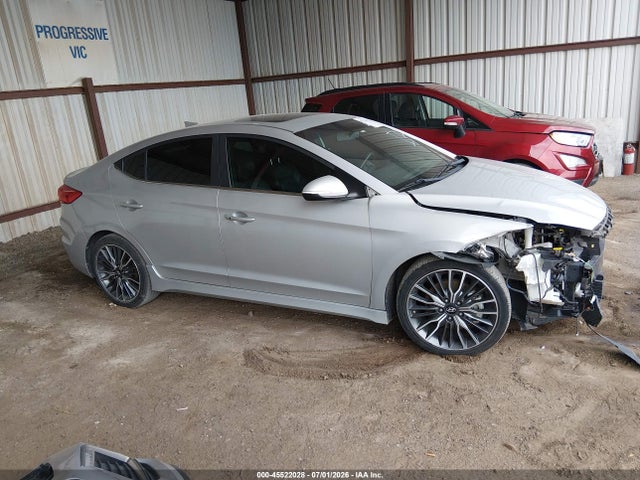 Продаж на аукціоні авто 2018 Hyundai Elantra Sport, vin: KMHD04LB0JU525300, номер лоту: 45522028