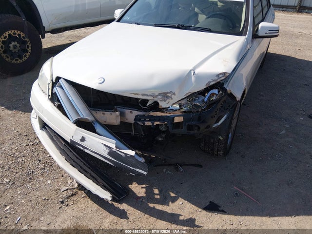 Продажа на аукционе авто 2011 Mercedes-benz C 300 Luxury, vin: WDDGF5EB5BA504597, номер лота: 45522073